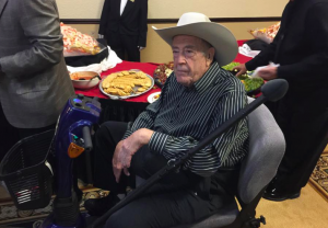 Doyle Brunson var selvsagt tilstede da Daniel Negreanu ble innlemmet i Poker Hall of Fame søndag kveld.