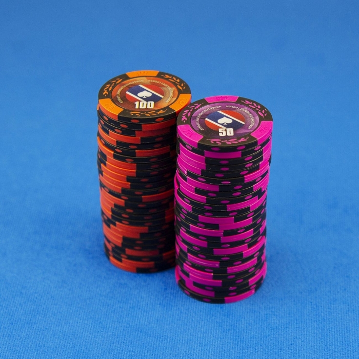 Chips sjetonger Norgesmesterskapet i Poker homegame stack valør 50 og 100