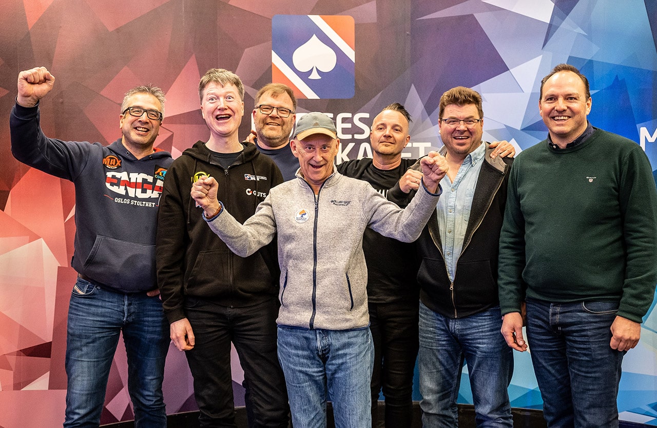 Finalebordet i Senior Event i poker-NM 2022. Foto: Krists Spruksts / Poker.no