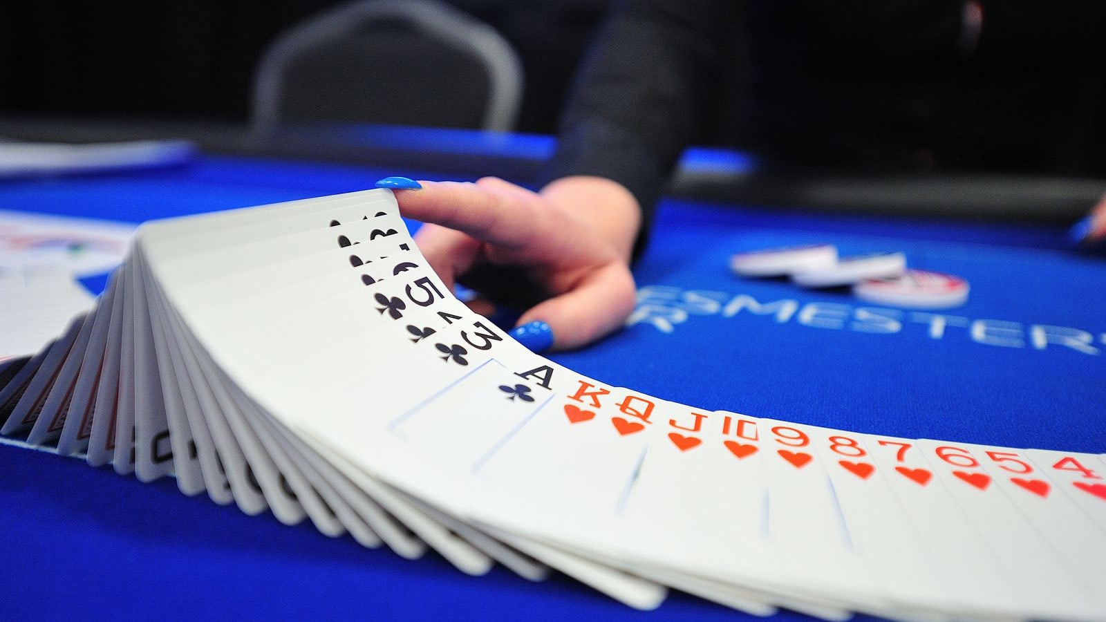 Sponsor i NM i gratispoker kan få plass på kortstokkene.