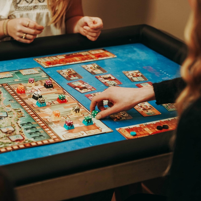 DINE & DEAL Jack-Six spisebord og pokerbord