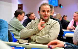 Kayhan Mokri vant i EPT igjen, her fra NM i 2025.