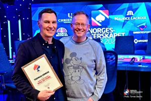 Thomas Udness og Frode Fagerli er begge medlemmer av Poker Hall of Fame. Her fra poker-NM i Bratislava. 
