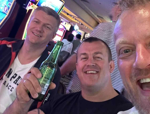 Espen Hagen rett i tet i poker-VM i første hånd