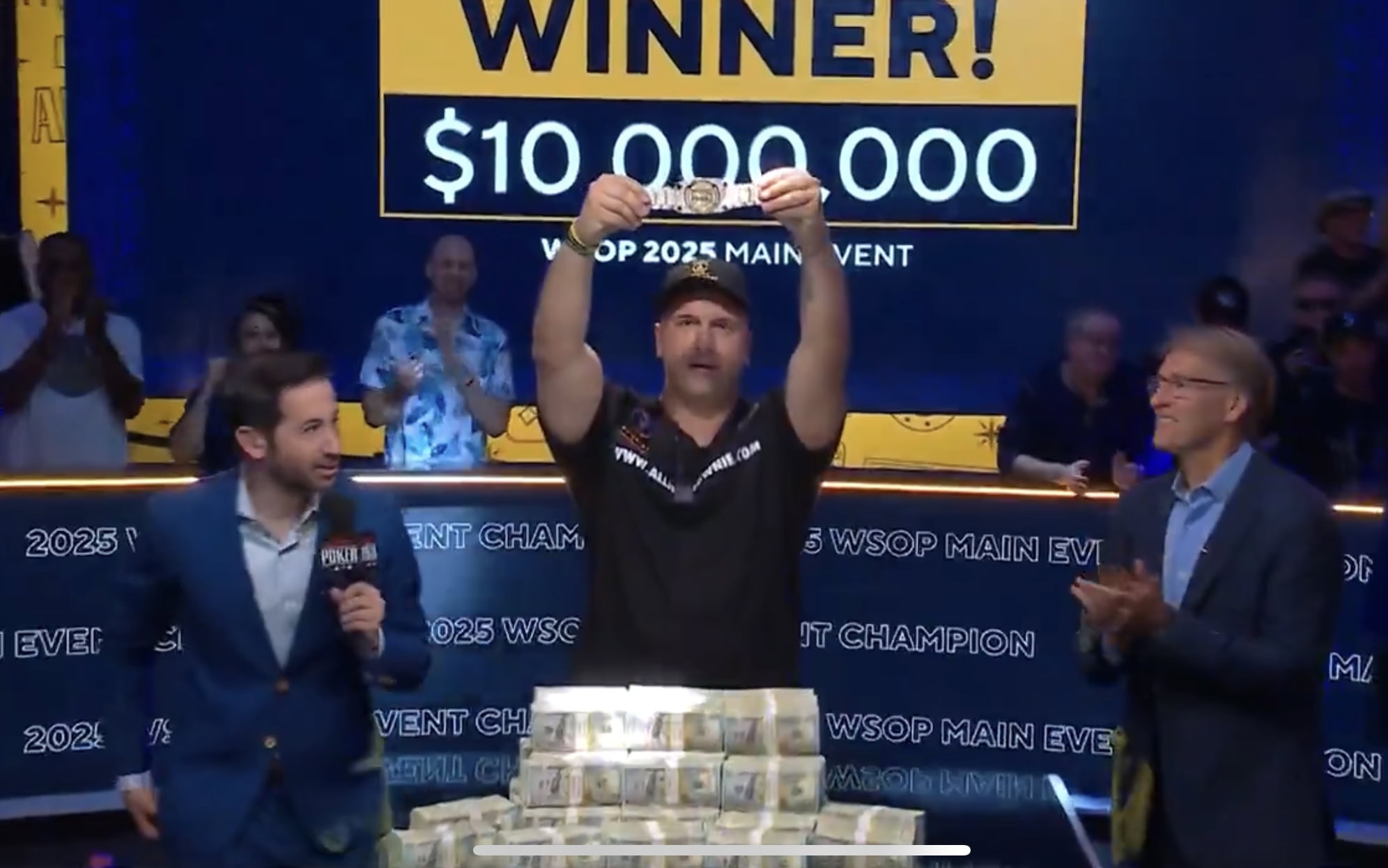 Her er Michael Mizrahi vinner av WSOP Main Event 2025.