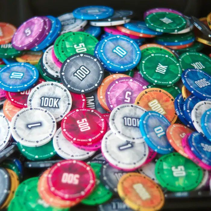 Sjetonger, fiskemotiv, chips, poker, poker.no