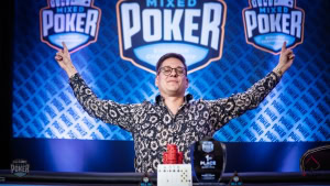 Kim Kallman som vinner av Dealers Choice i European Mixed Poker Championship 2025.