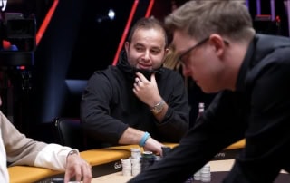 Kayhan Mokri leder 150k Triton 8-Handed, to dager etter at han vant 80 millioner kroner i 250k Triton Invitational.