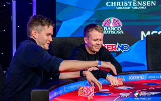 Børge Dypvik til venstre mot Lasse Kjøs heads up om seieren i Highroller i poker-NM 2025.